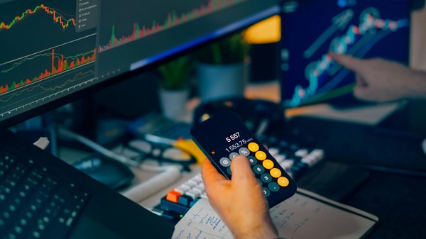 Quels sont les critères pour choisir un bon courtier en prêt immobilier?