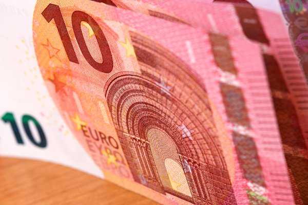 10 000 euros en crédit consommation : réalisez vos projets maintenant !